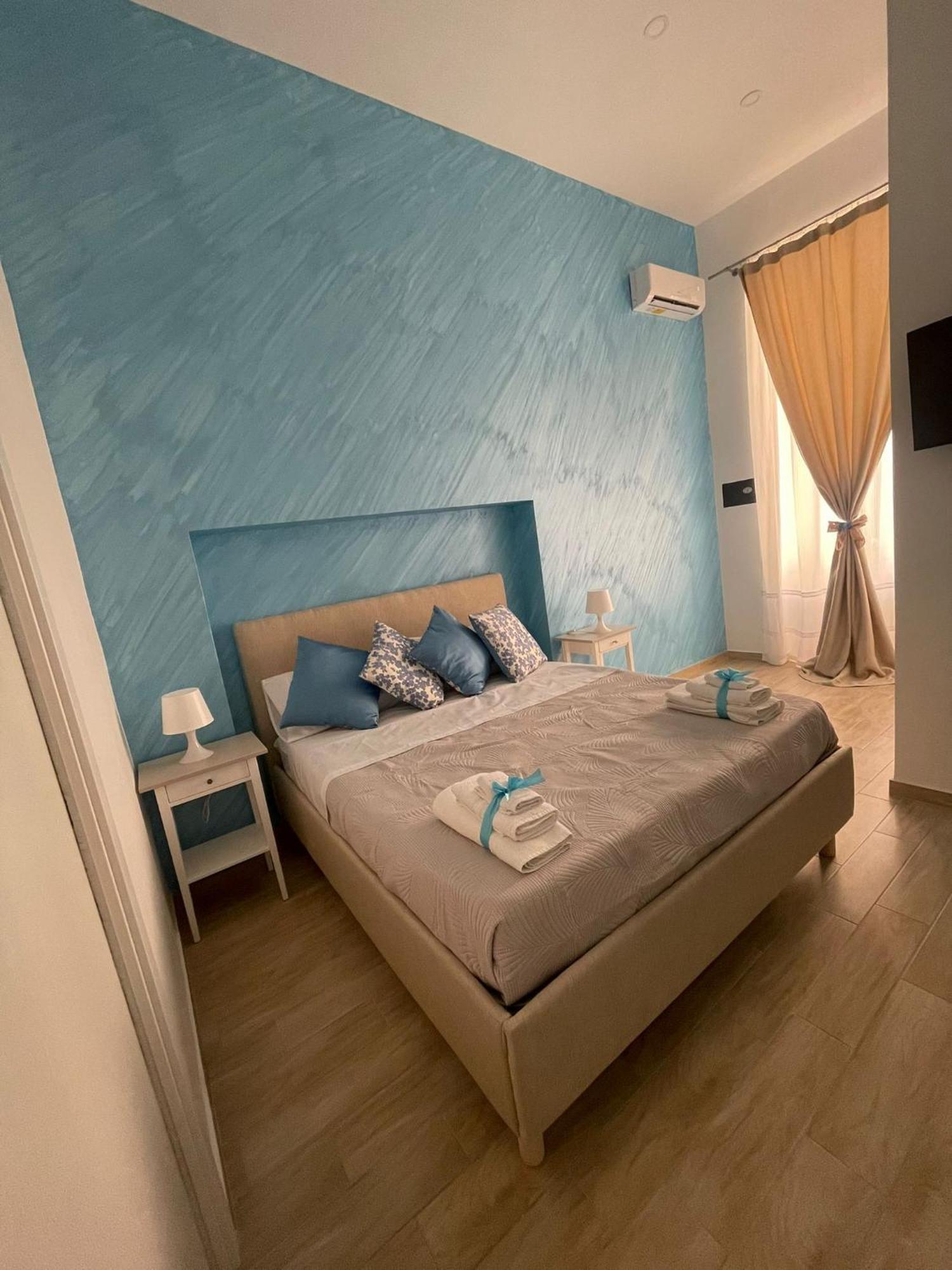 Duomo Luxury Apartament Napoli Esterno foto