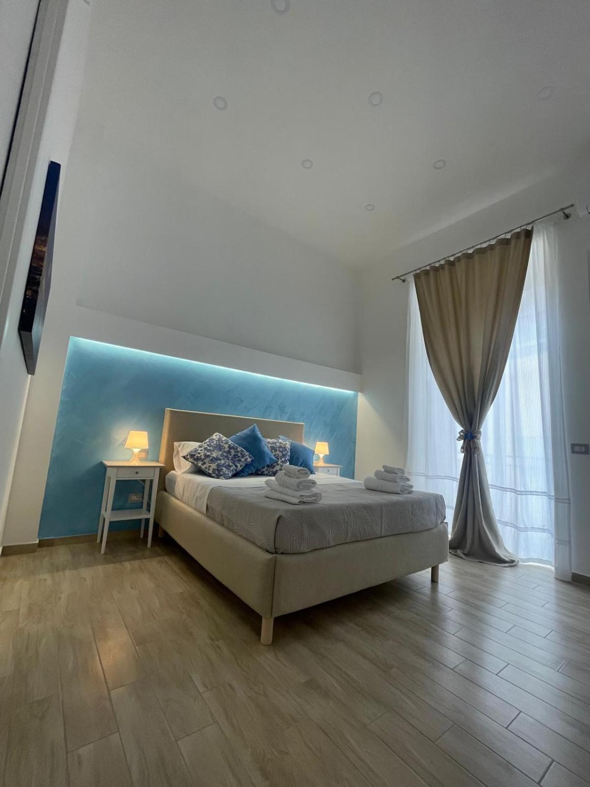 Duomo Luxury Apartament Napoli Esterno foto